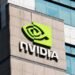 انخفاض أسهم الرقائق الصينية مع دراسة أمريكا السماح لإنفيديا ببيع H200