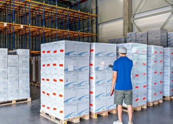 سهم دفاعي يحقق أرباحًا قياسية في السوق الأمريكي CALM لماذا يراقبه المستثمرون الآن؟